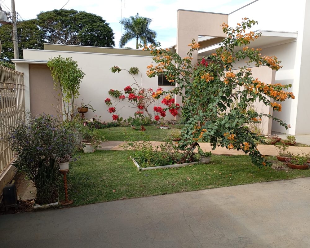 Casa à venda em Caarapó