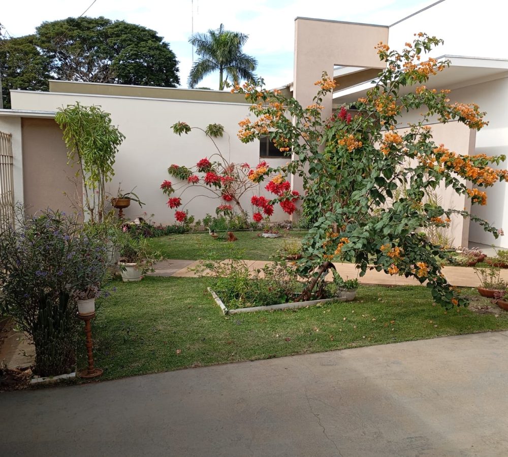 Casa à venda em Caarapó