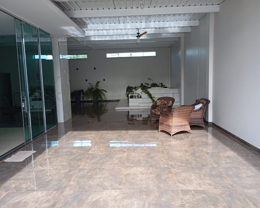 Casa à venda em Caarapó