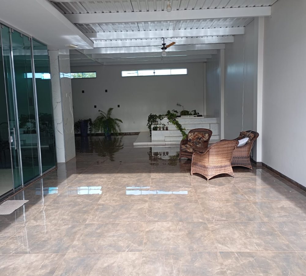 Casa à venda em Caarapó