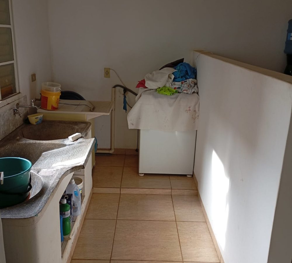 Casa à venda em Caarapó