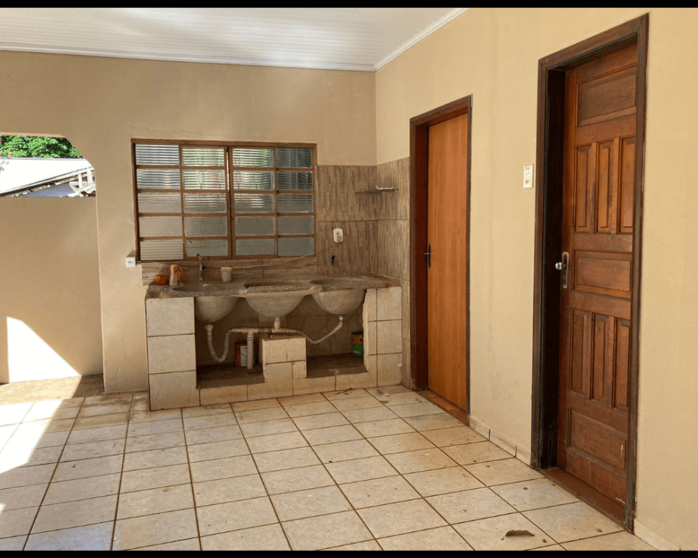 Casa à venda em Caarapó