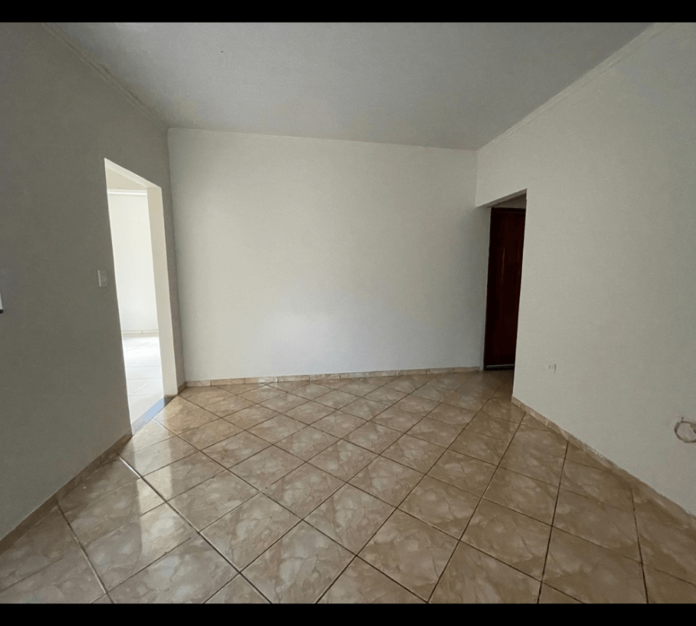 Casa à venda em Caarapó