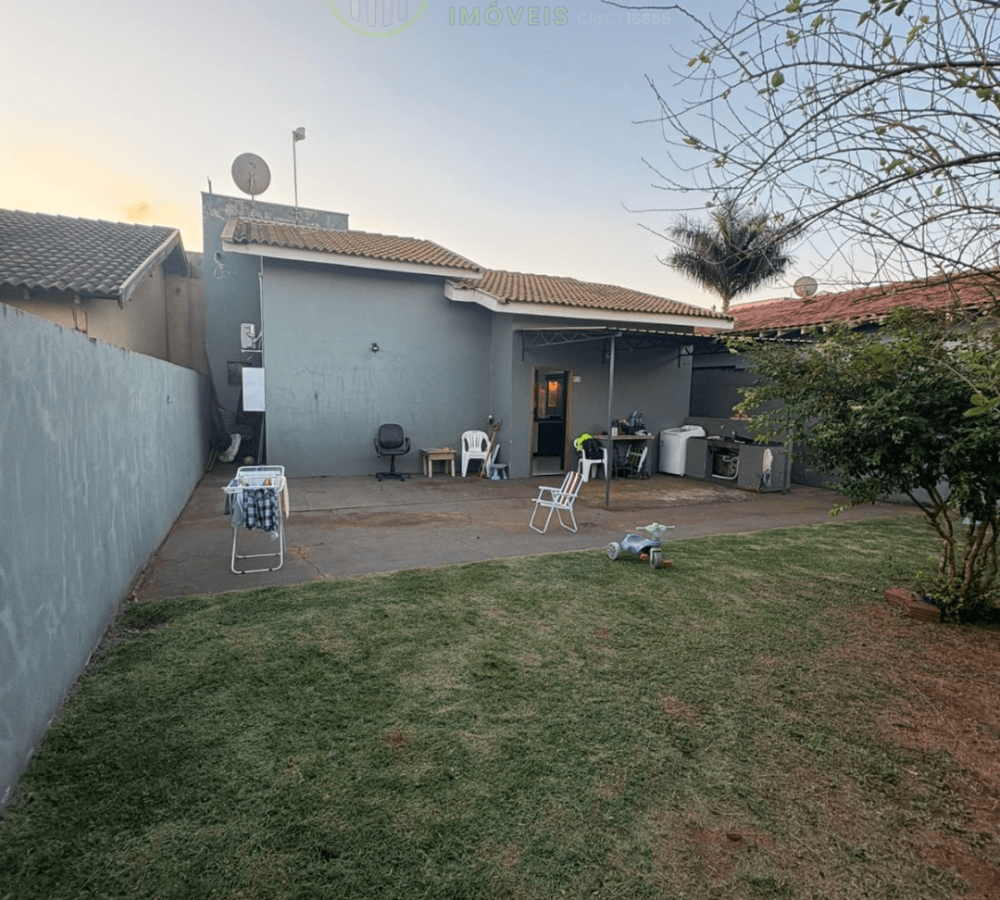 Casa à venda em Caarapó