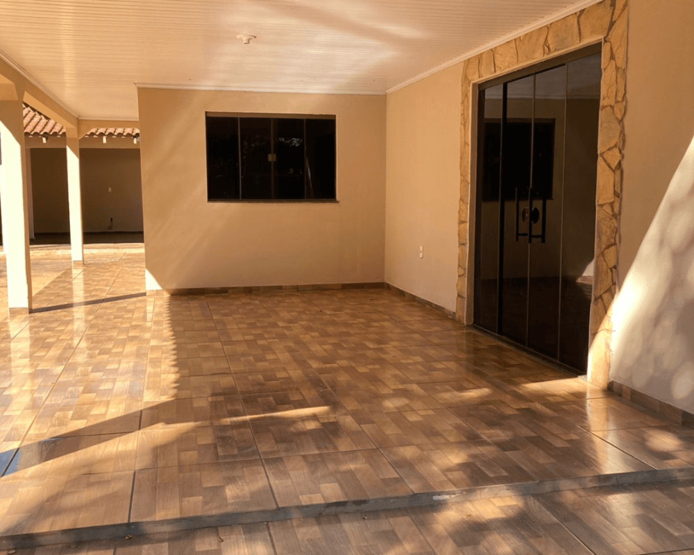 Casa à venda em Caarapó