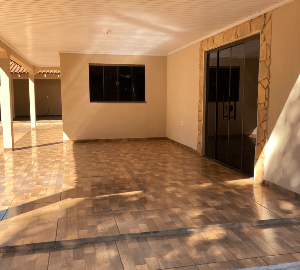 Casa à venda em Caarapó