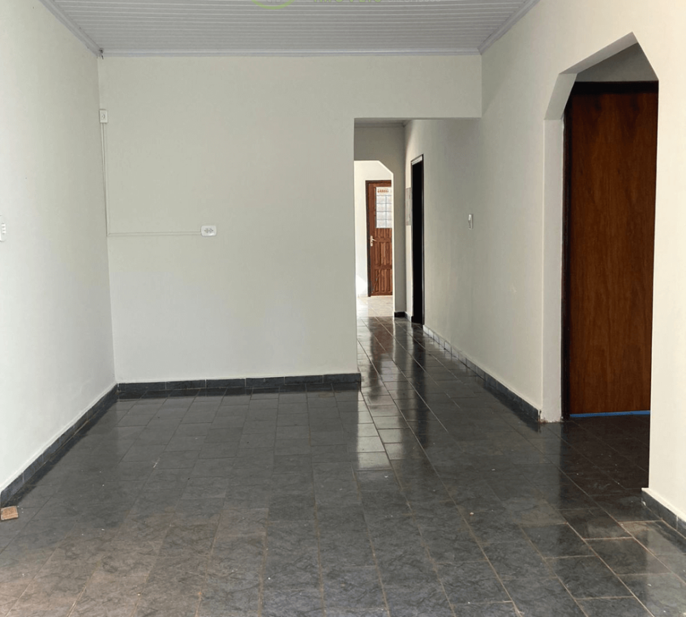 Casa à venda em Caarapó