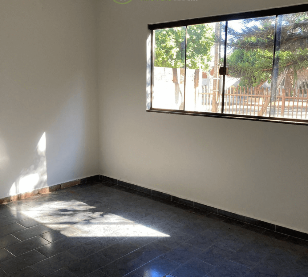 Casa à venda em Caarapó