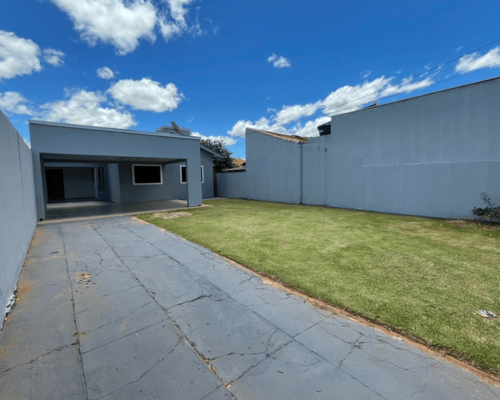 Casa à venda em Caarapó