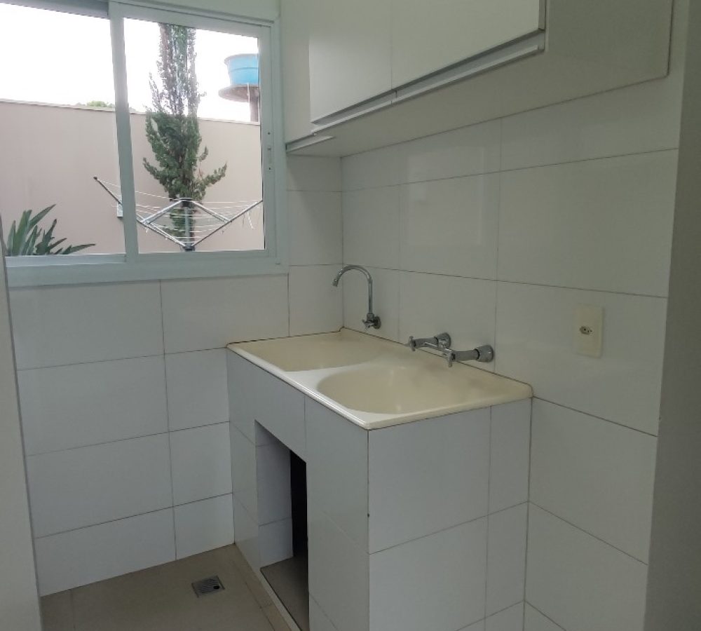 Excelente Casa à Venda em Caarapó