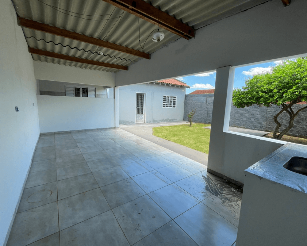 Casa à venda em Caarapó