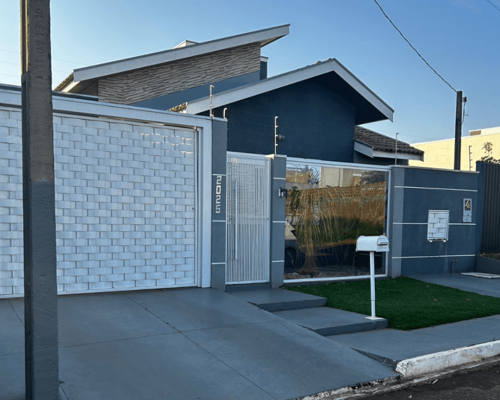 Casa à venda em Caarapó