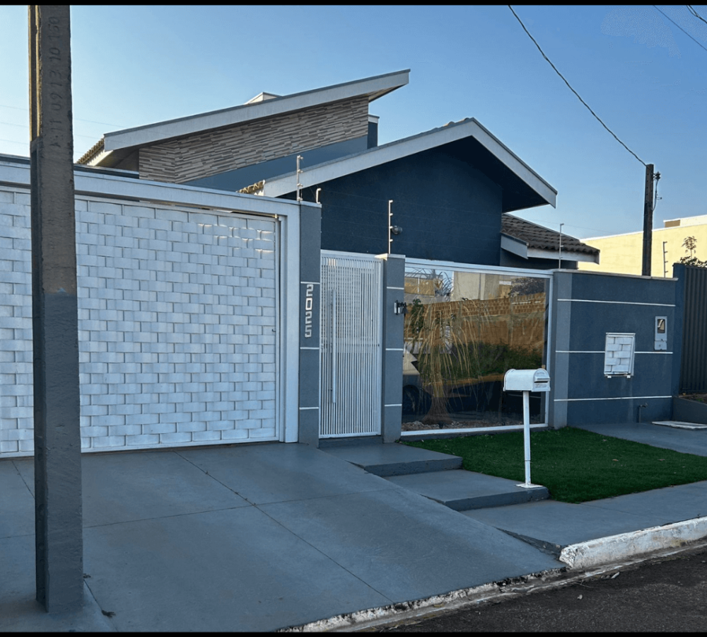 Casa à venda em Caarapó