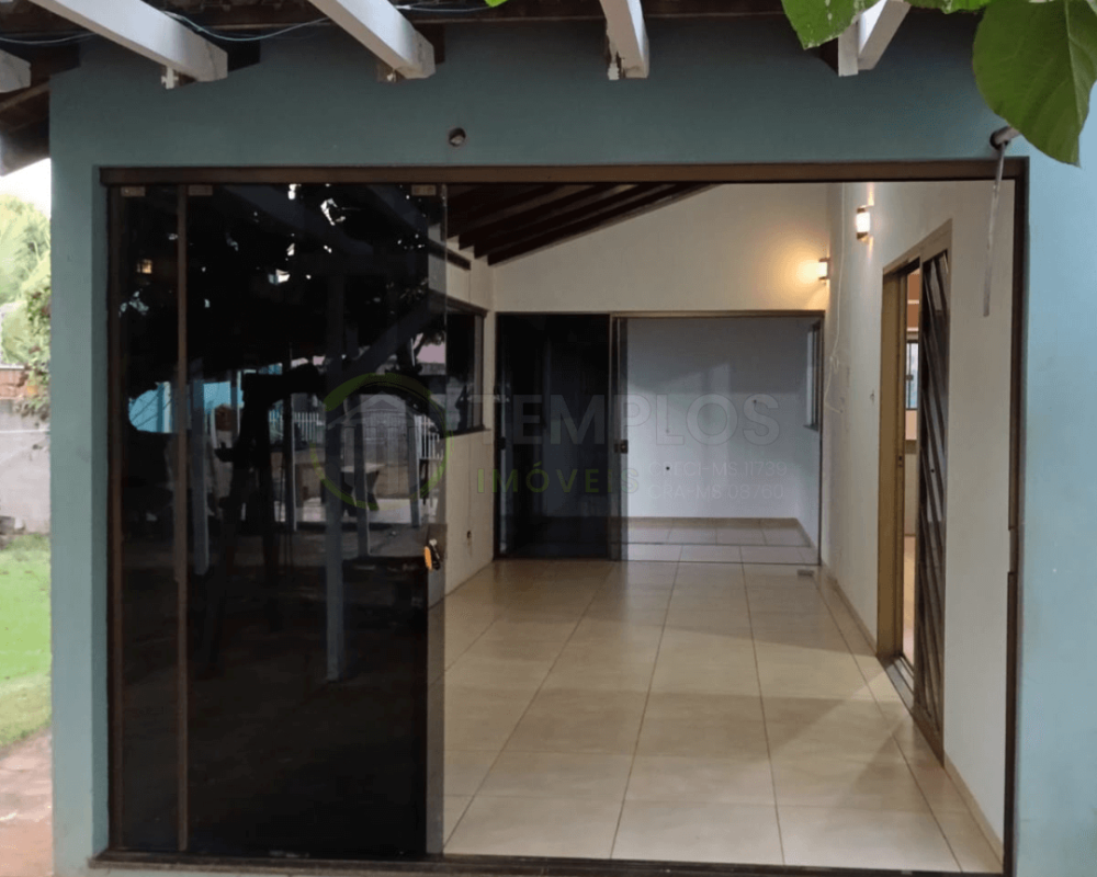 Casa à venda em Caarapó