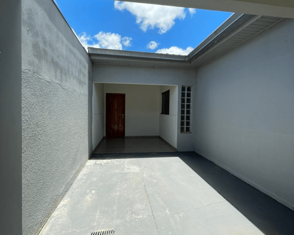 Casa à venda em Caarapó