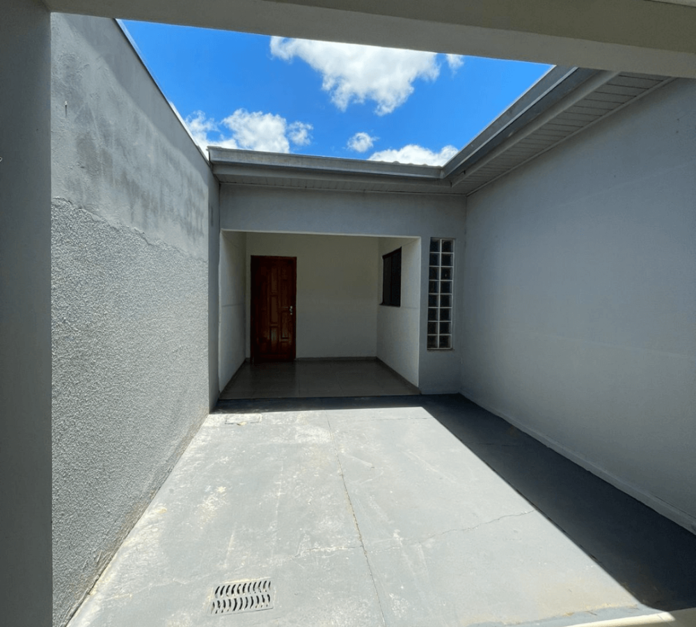 Casa à venda em Caarapó