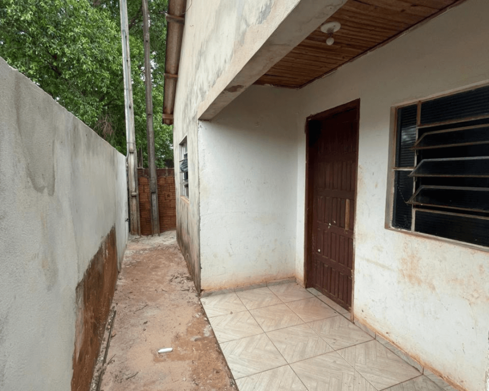 Casa à venda em Caarapó