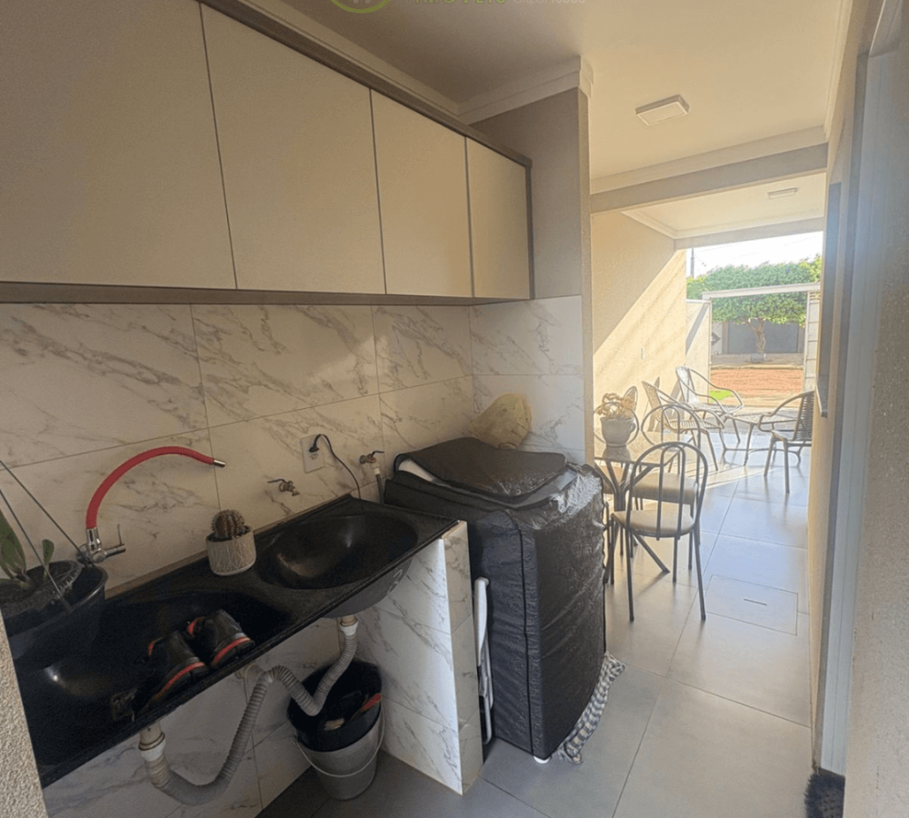 Casa à venda em Caarapó