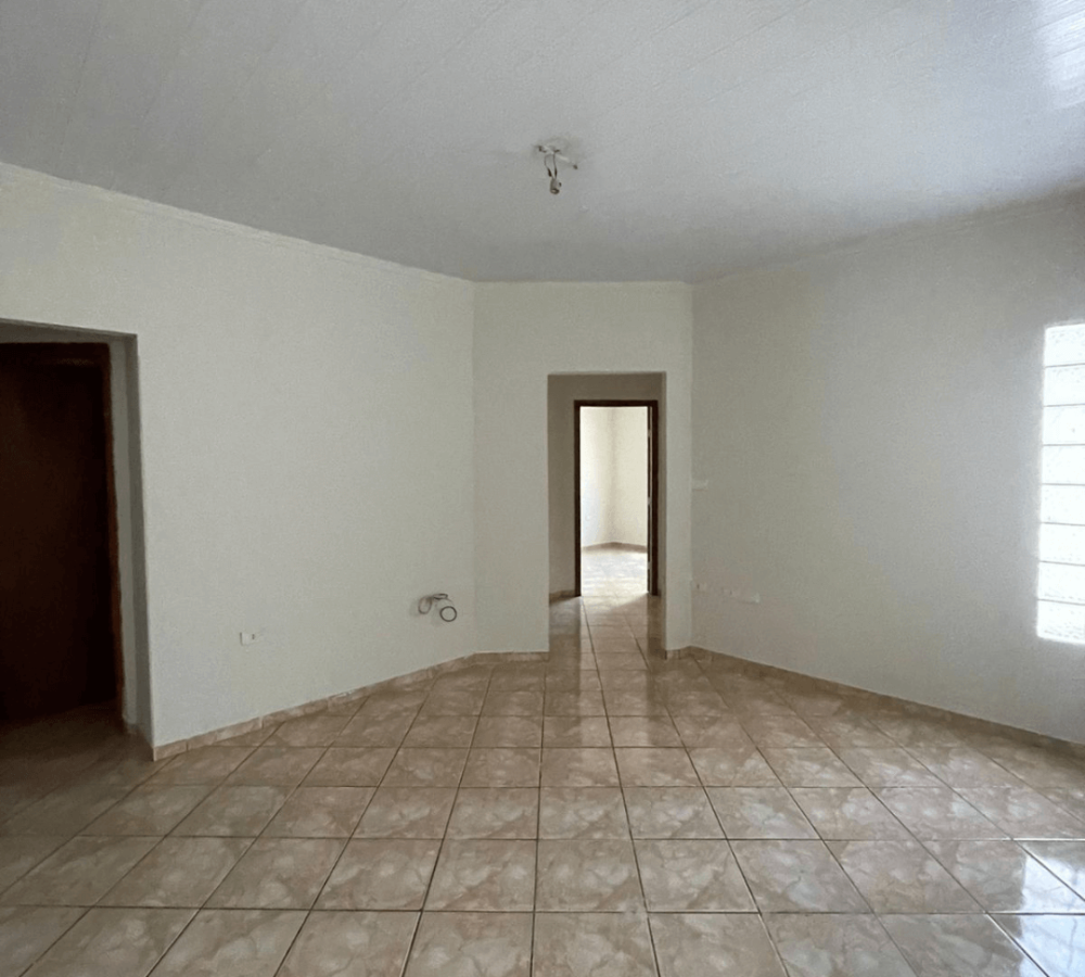 Casa à venda em Caarapó